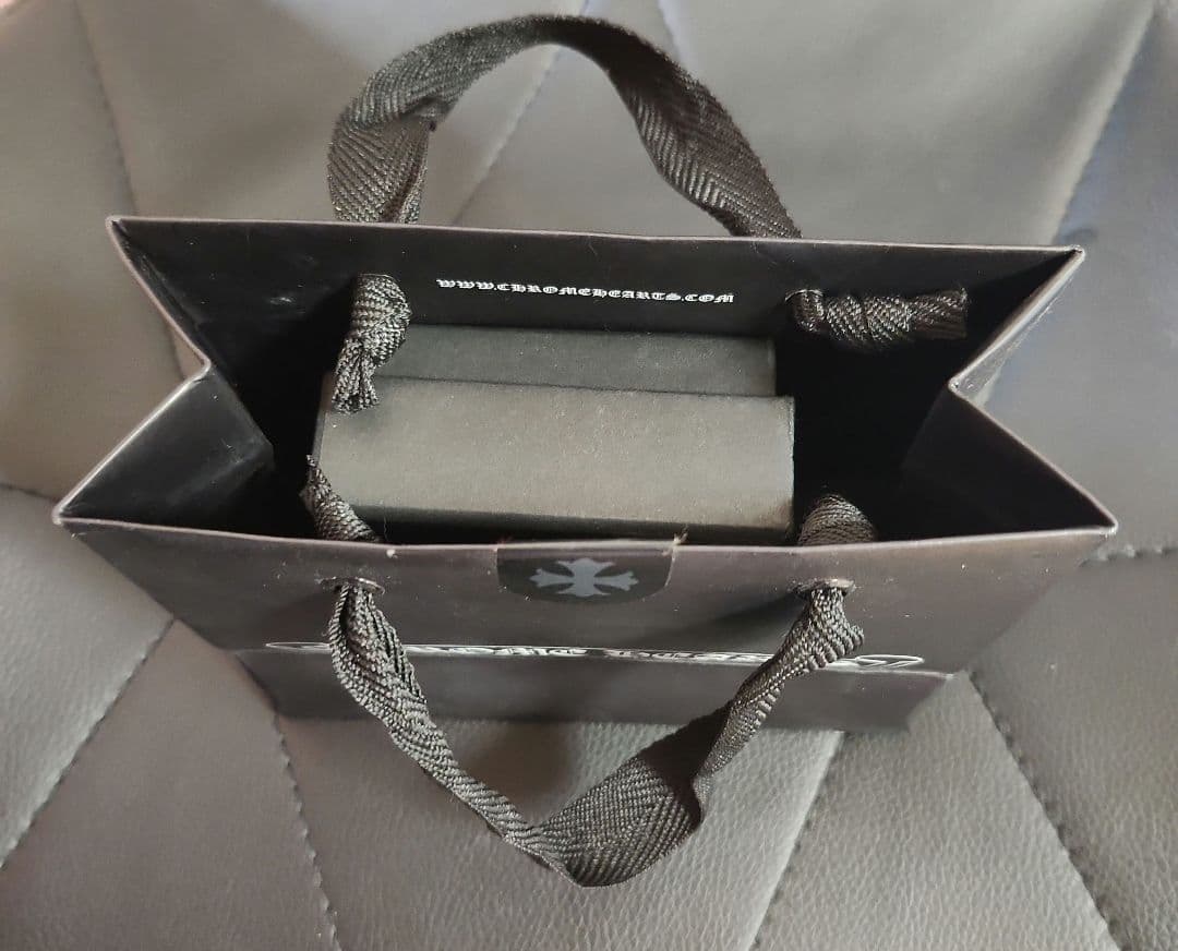正規品　Chrome Hearts リング　付属品: 紙袋、箱、巾着、保証書入れ