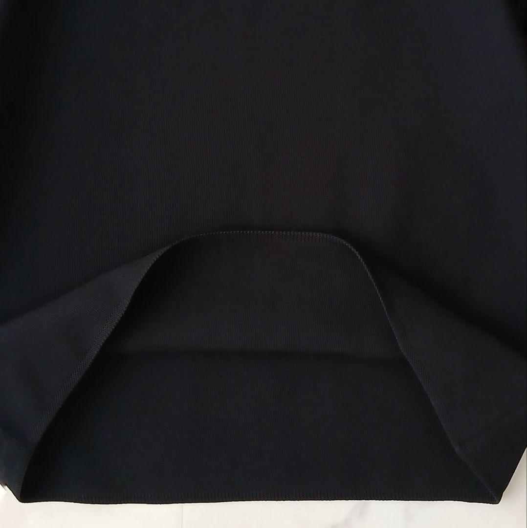 美品 アドーア 近年 フォルムドストレッチニット 七分袖 フリル ブラック 38