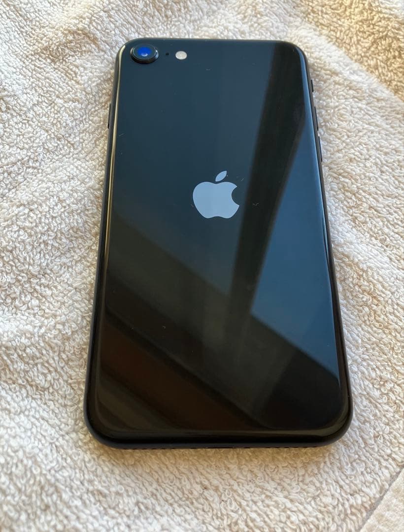 美品iPhone SE2 64GB 元デモ機 バッテリー84% 新品ケーブル付属