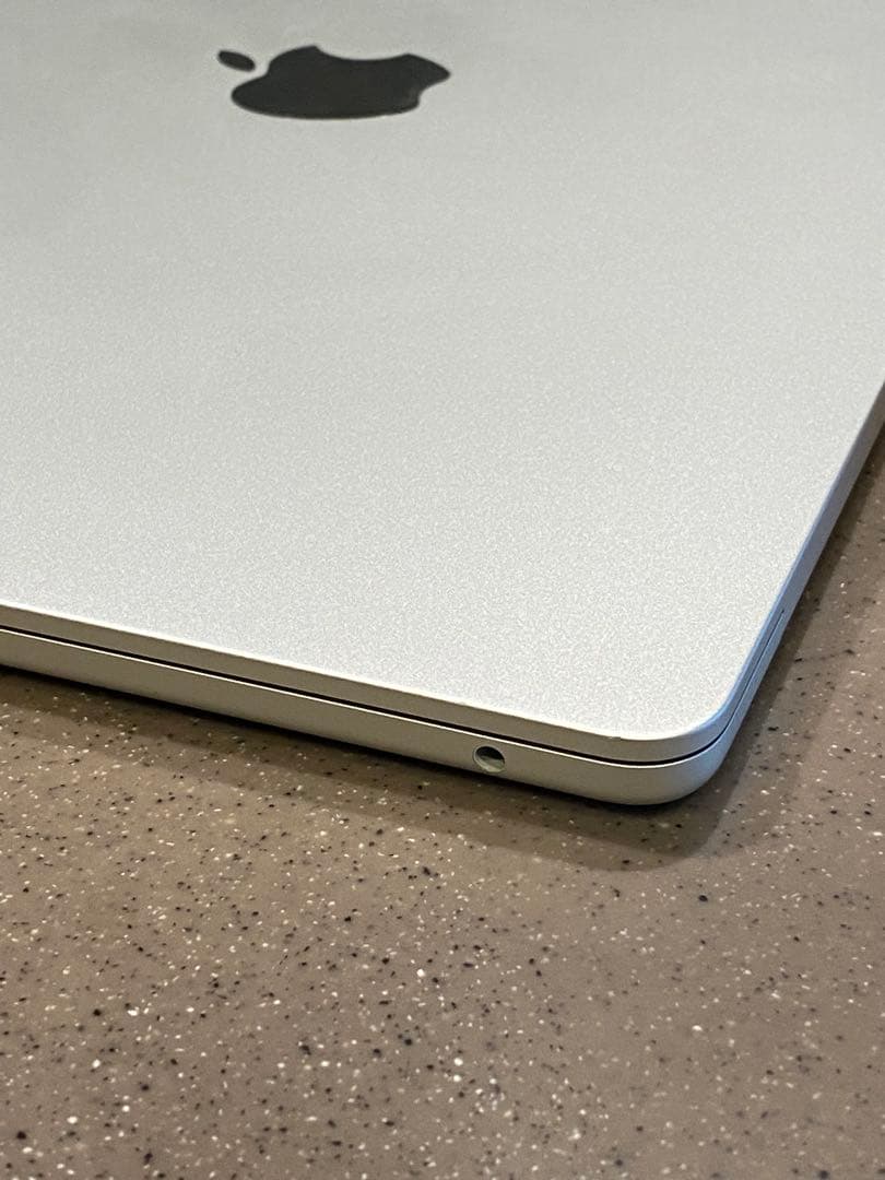 MacBook Air (M4,16GB,512GB 15.3インチ) 2025