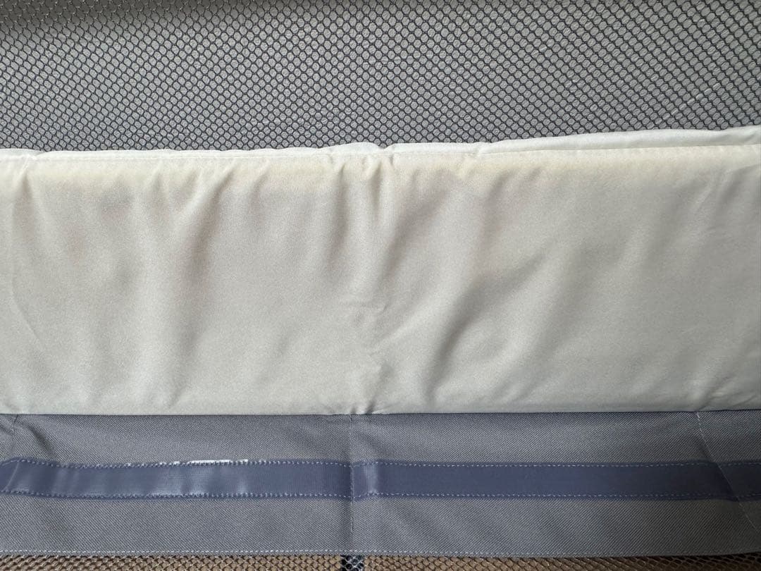 美品 ベビーベッド Aprica ココネルエアープラスAB グレー