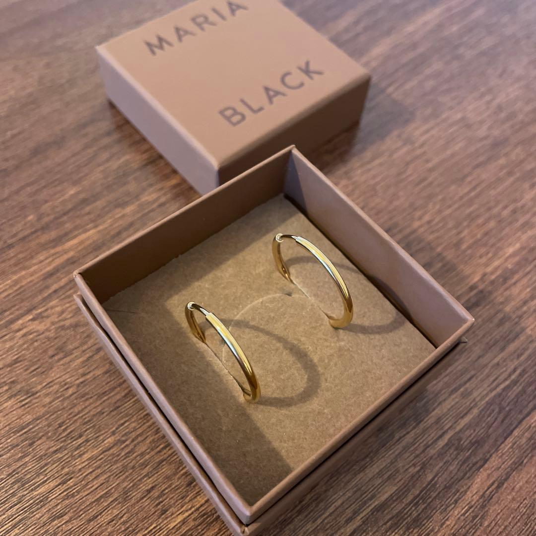 MARIA BLACK ゴールド フープピアス