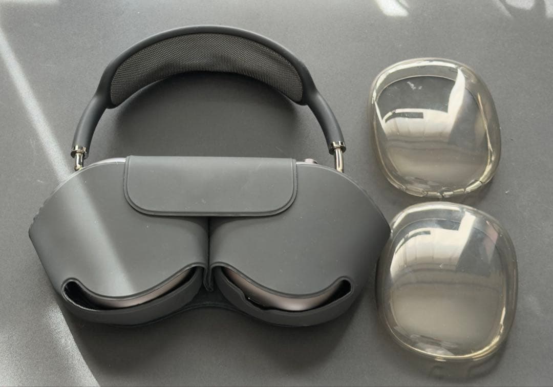 AirPods Max スペースグレイ Lightningモデル