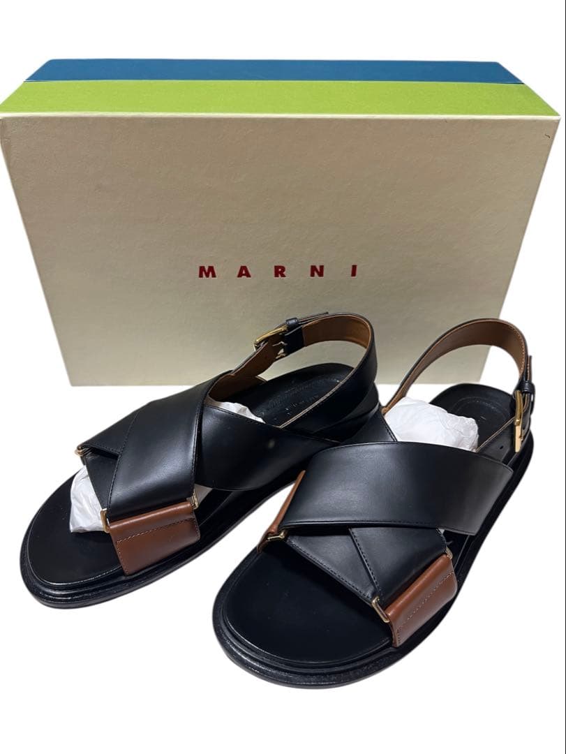 MARNI レザー クロスサンダル ブラック 38
