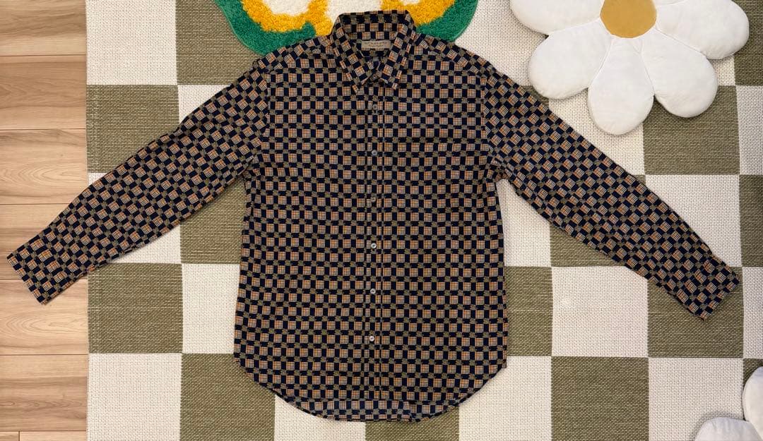 り*も様 BURBERRY チェック柄　総柄シャツ