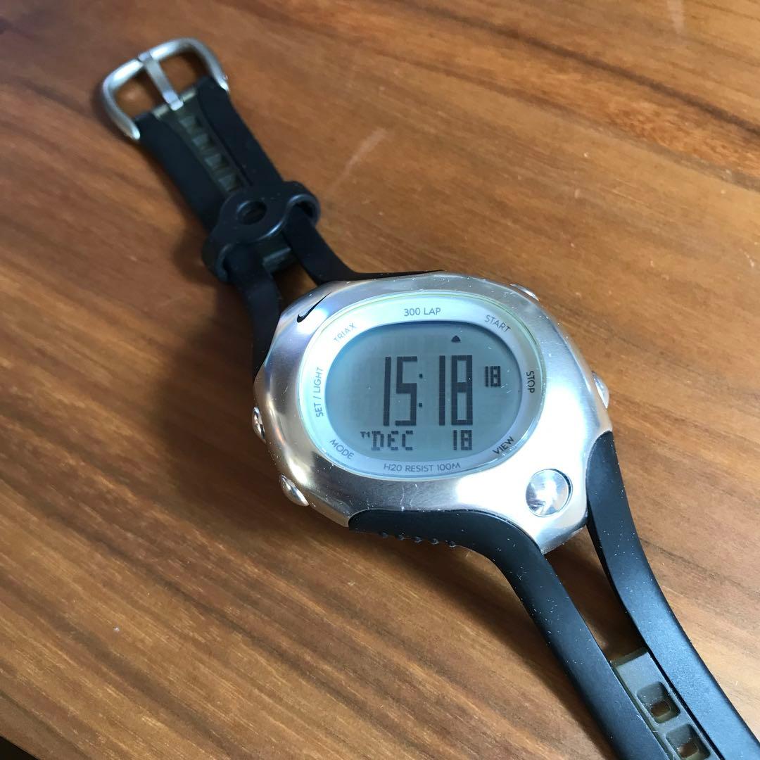 NIKE TRIAX SPEED300 WR0101 メンズ　腕時計