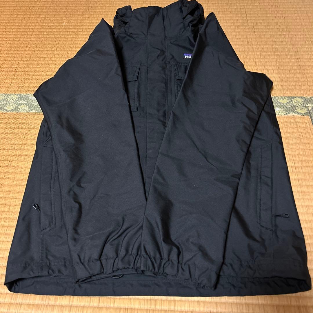 Patagonia ブラック マウンテンパーカー パタゴニア h2no 防水
