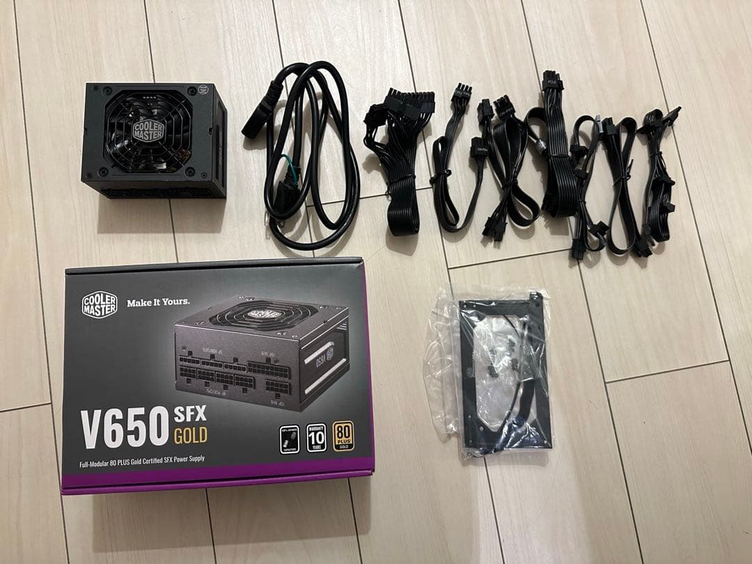 COOLER MASTER V650 SFX電源　80PLUS GOLD