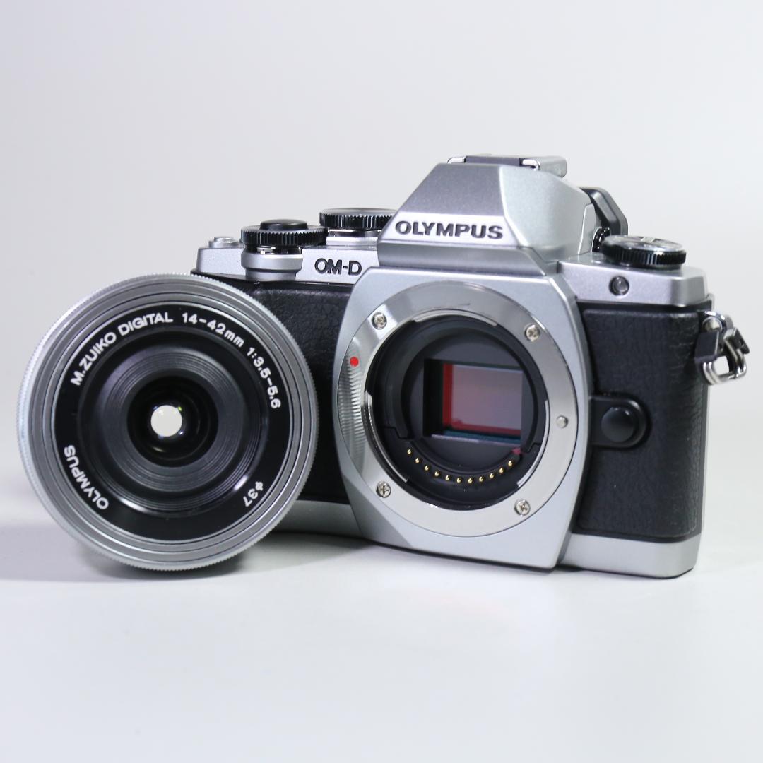☆ショット3429回 OLYMPUS OM-D E-M10 14-42　＃362