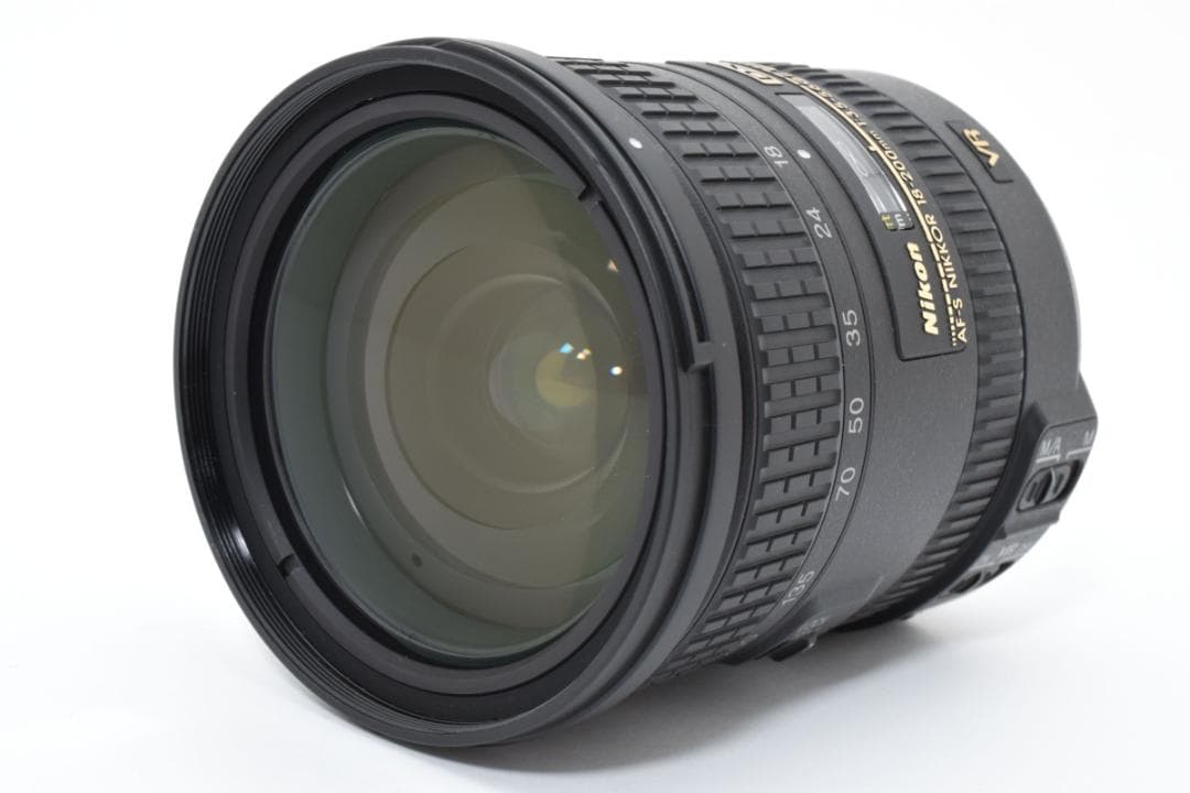 新品級 ニコン AF-S DX 18-200mm 3.5-5.6 Ⅱ H131