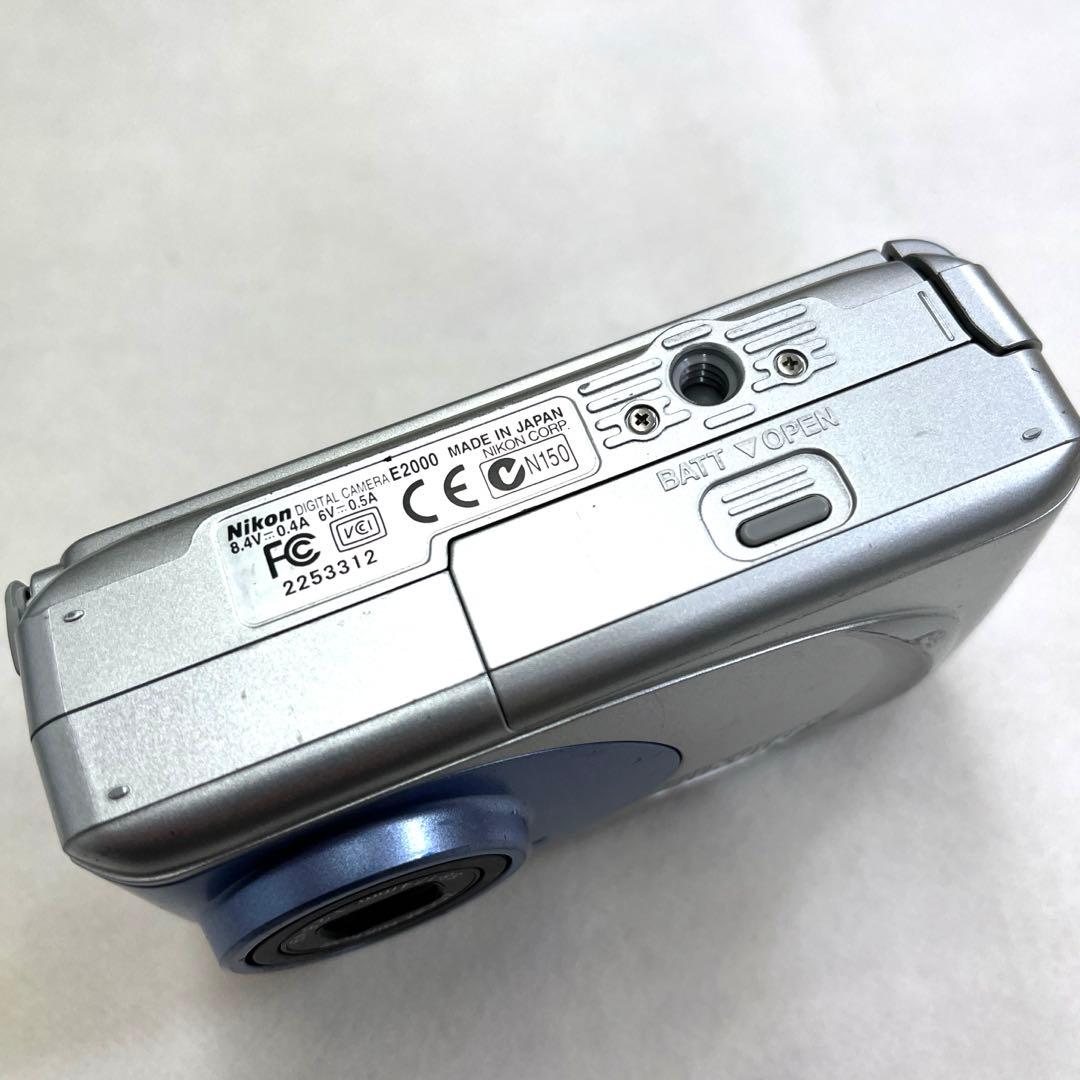 【通電確認済】ニコン　クールピクスE2000 デジカメ