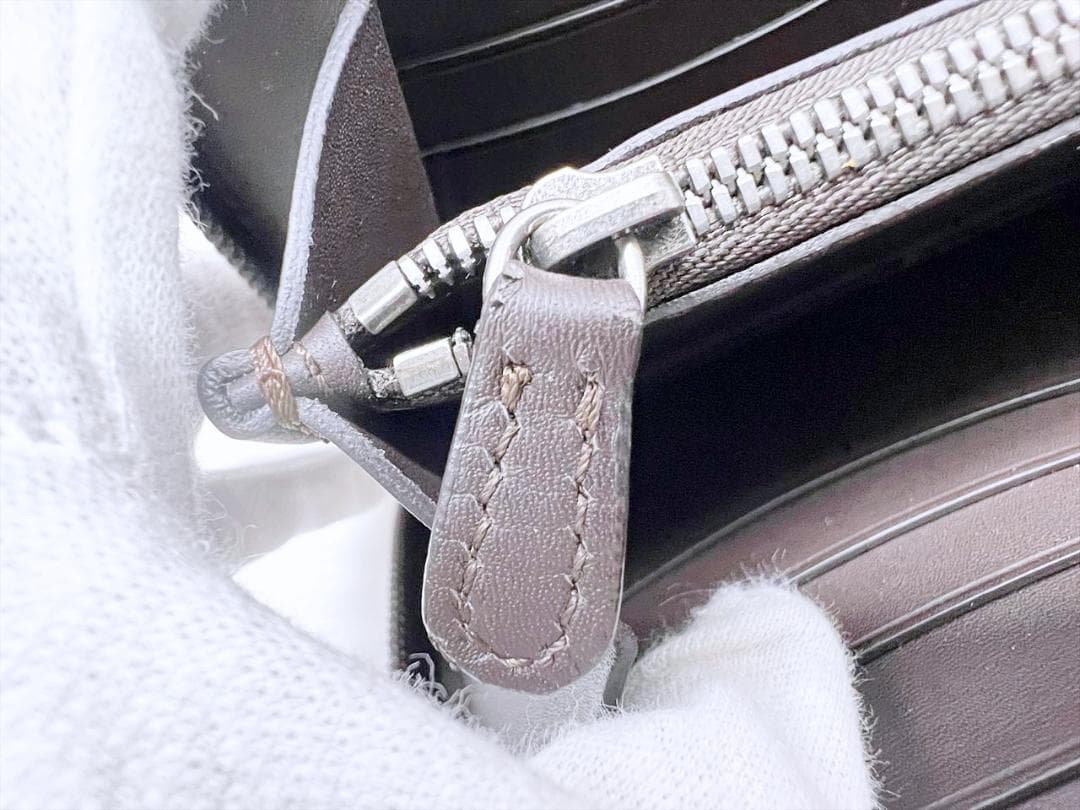 美品　ベルルッティ　イタウバ　スクリットレザー　ロングジップウォレット　長財布