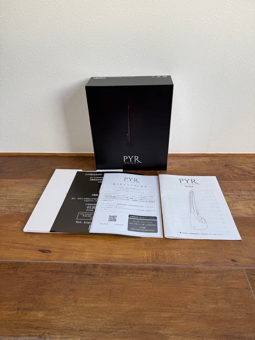【美品】PYR KNIGHT パイラナイト　美顔器 LPK-187303