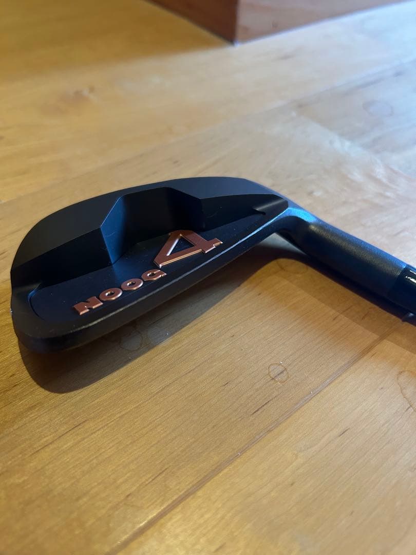 【美品】NOOG 4番アイアン ブラック ワンレングスアイアン ♯4