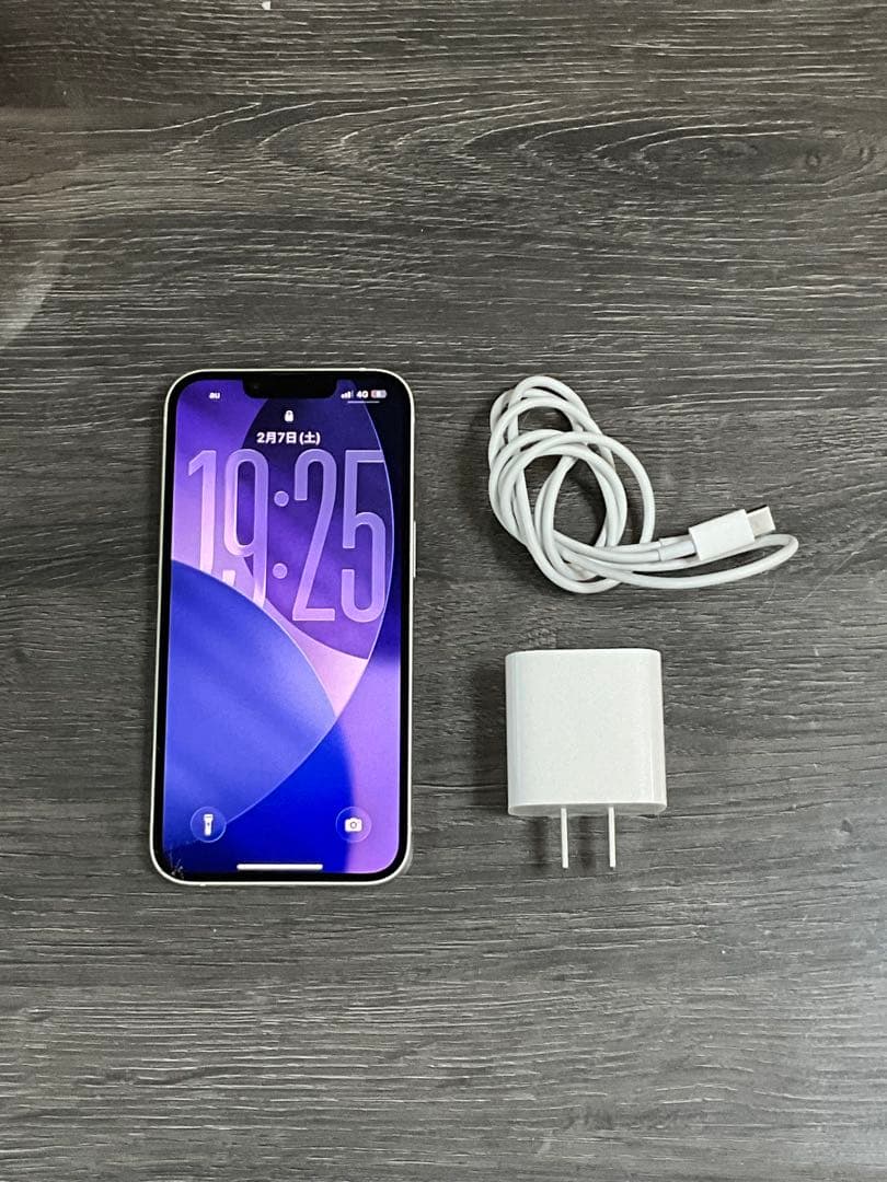 Apple iPhone 14 ホワイト本体 充電器付き 値下げ⭕️