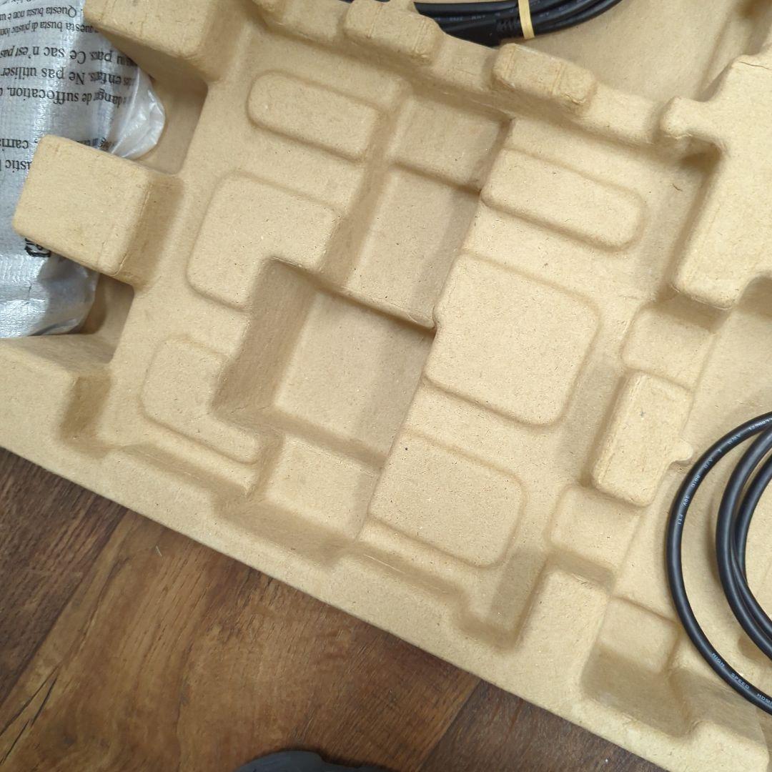 【美品】PHILIPS 液晶ディスプレイ 24型 24e1n2300