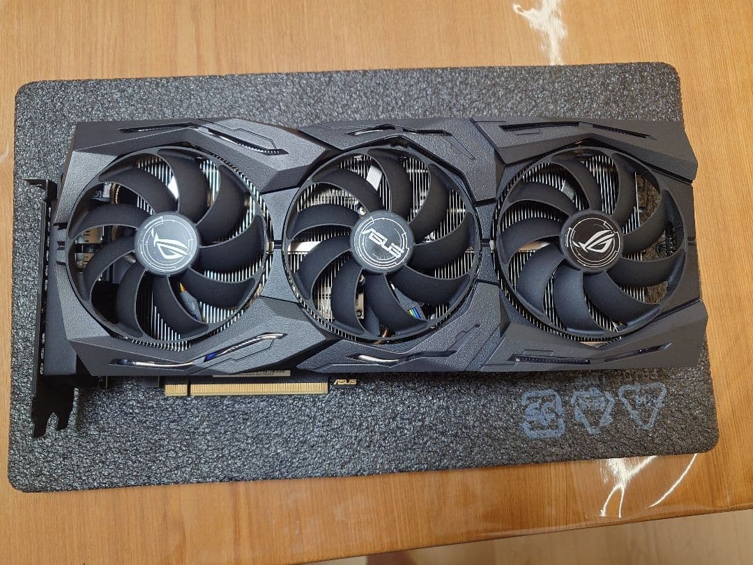 ROG-STRIX-RTX2080TI-O11G-GAMING ASUSグラボ