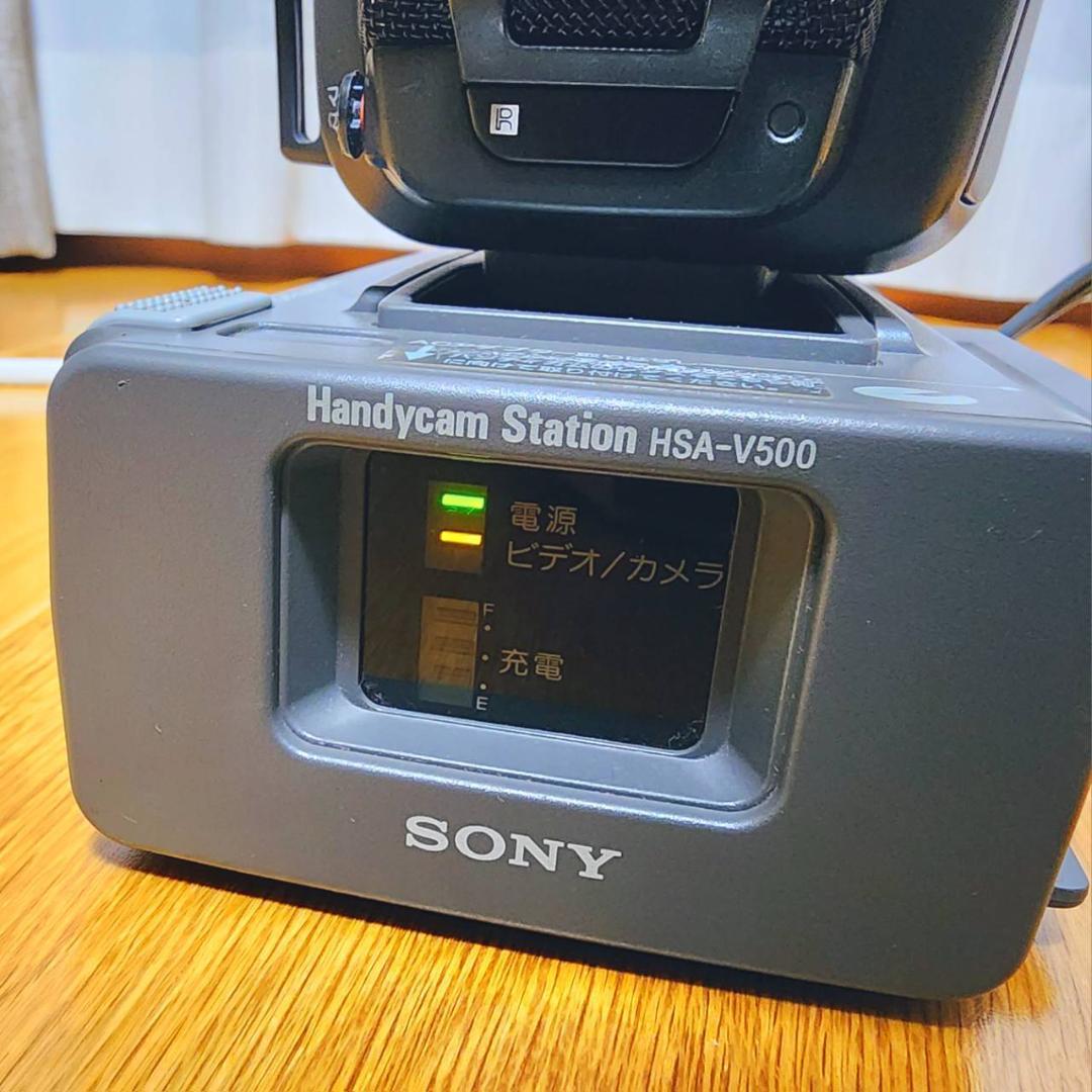 【動作確認済】SONY Hi8 高画質 8ミリ ビデオカメラ CCD-TR11