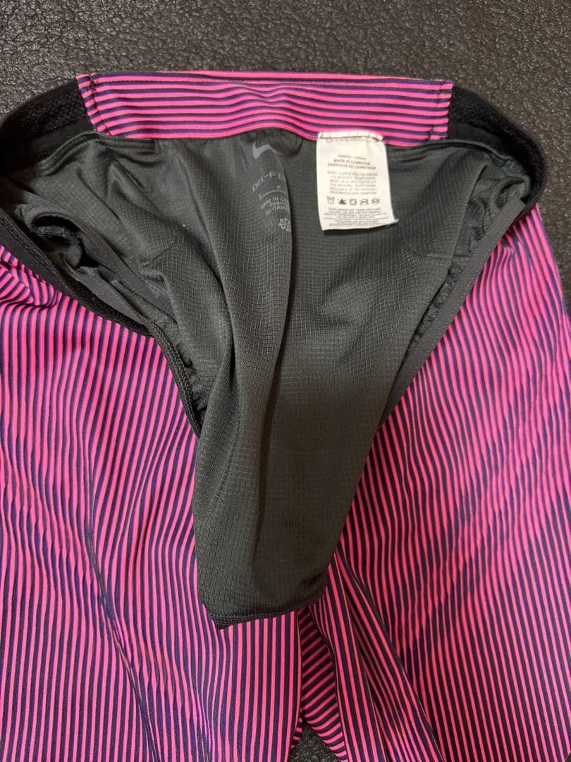 Nike エアロスイフト　ハーフタイツ　Sサイズ