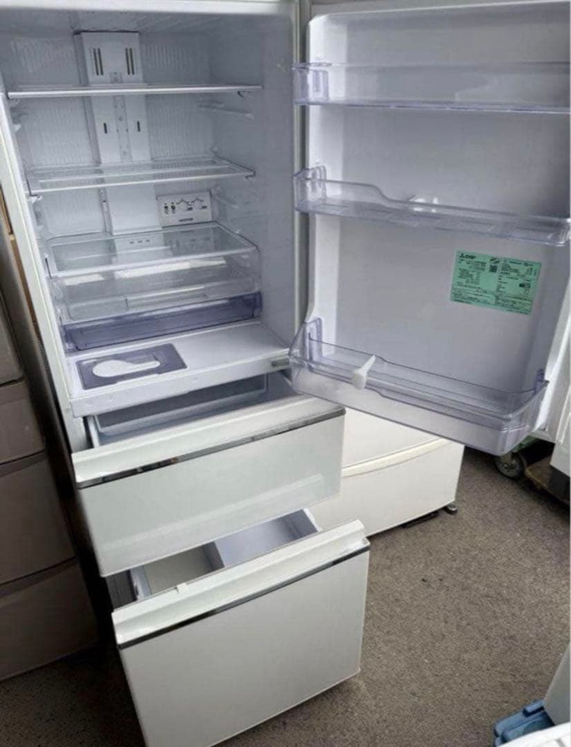 【高年式】2020年式 330L 三菱 冷蔵庫 MR-CX33F-W