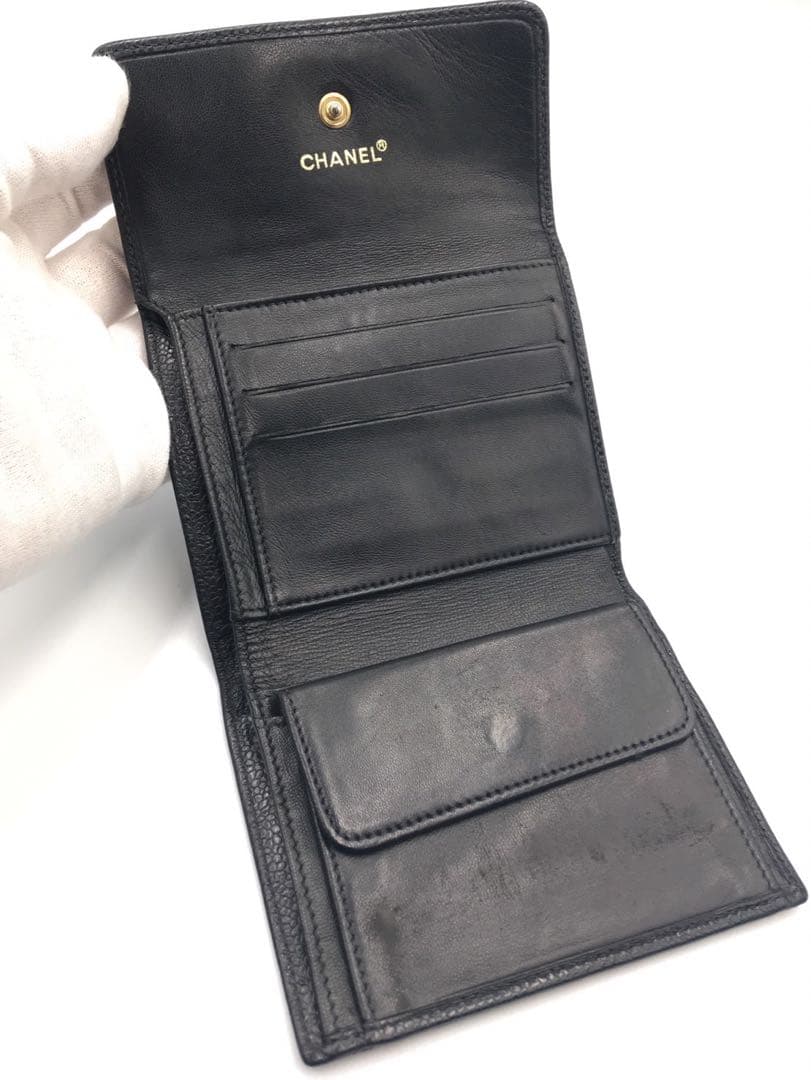 シャネル　キャビアスキン　財布