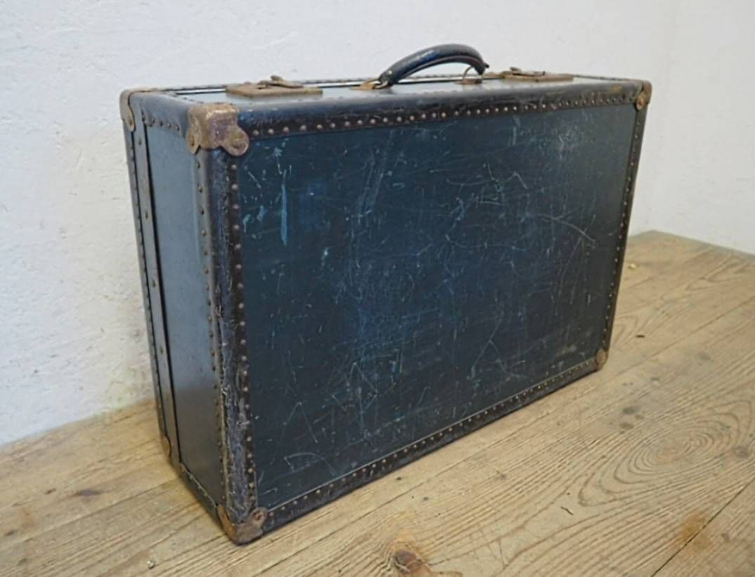 1037 ヴィンテージ　トランク　バック　カバン　収納ケース　オブジェ　レトロ