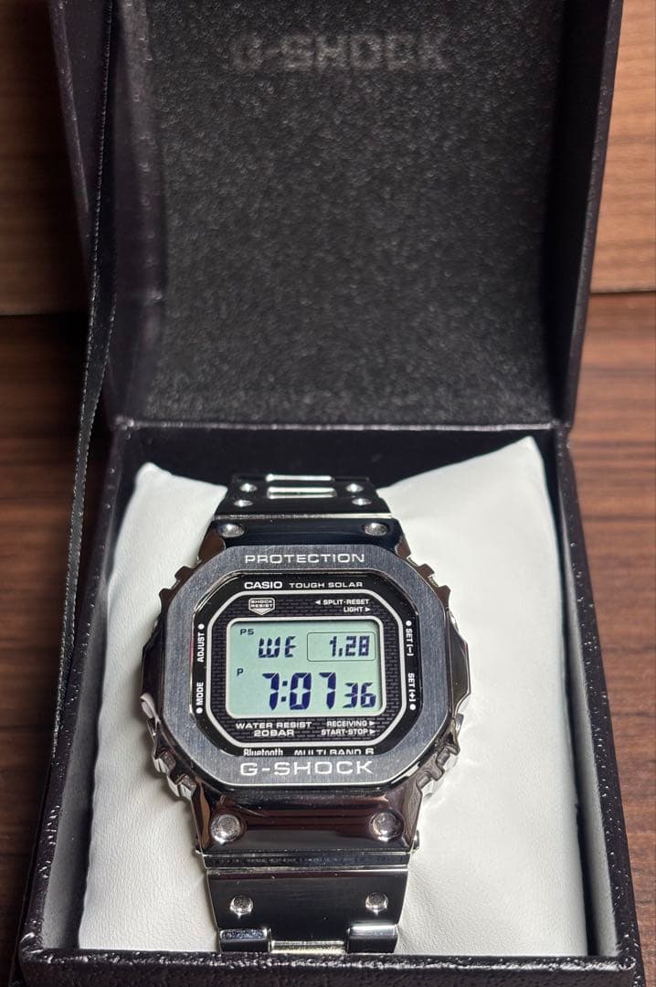 m G-SHOCK GMW-B5000D-1JF フルメタル 美品