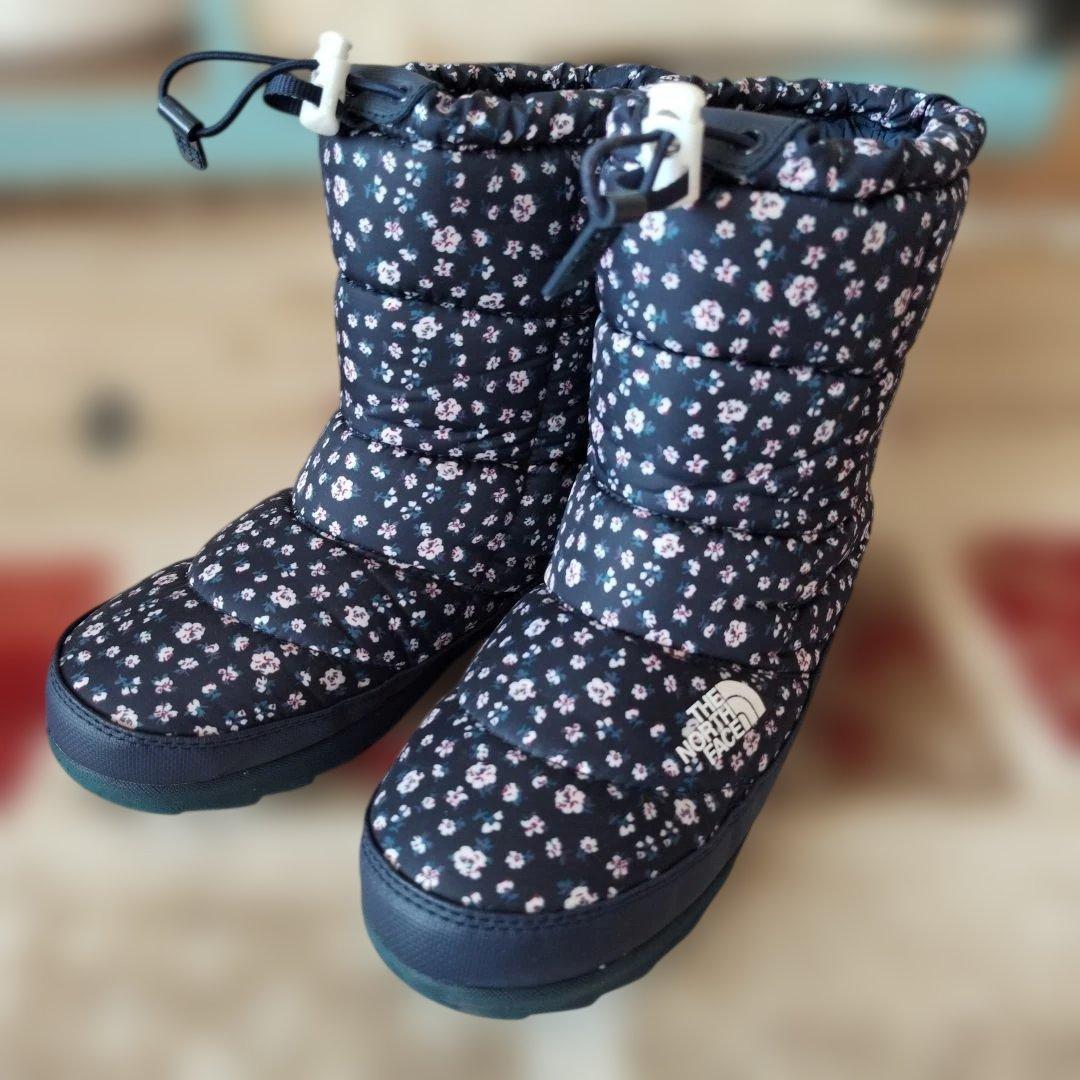 ノースフェイス ダウンブーツ 25㎝ 花柄ネイビー