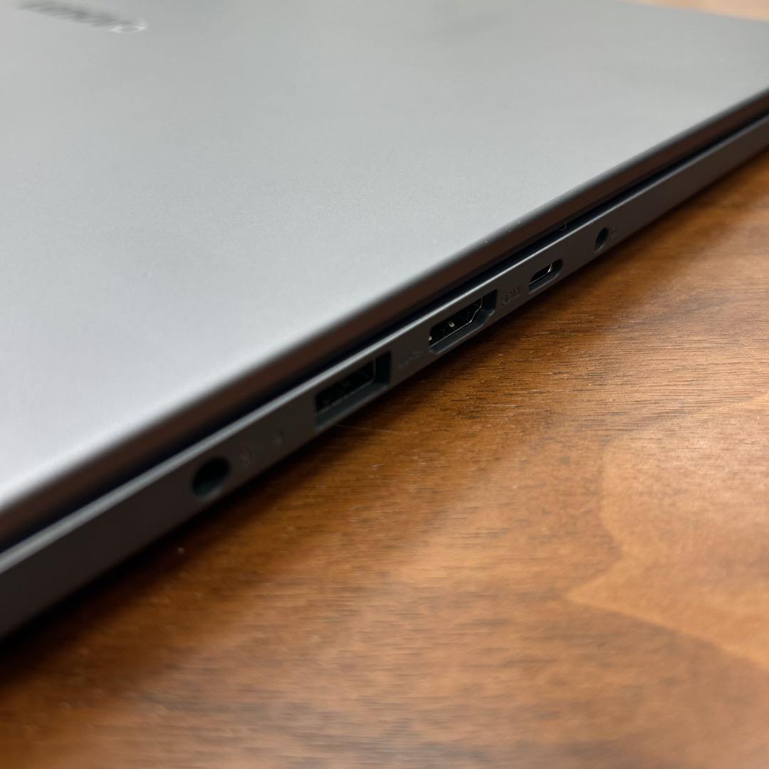 【美品】Lenovo IdeaPad Slim 3i Gen 10