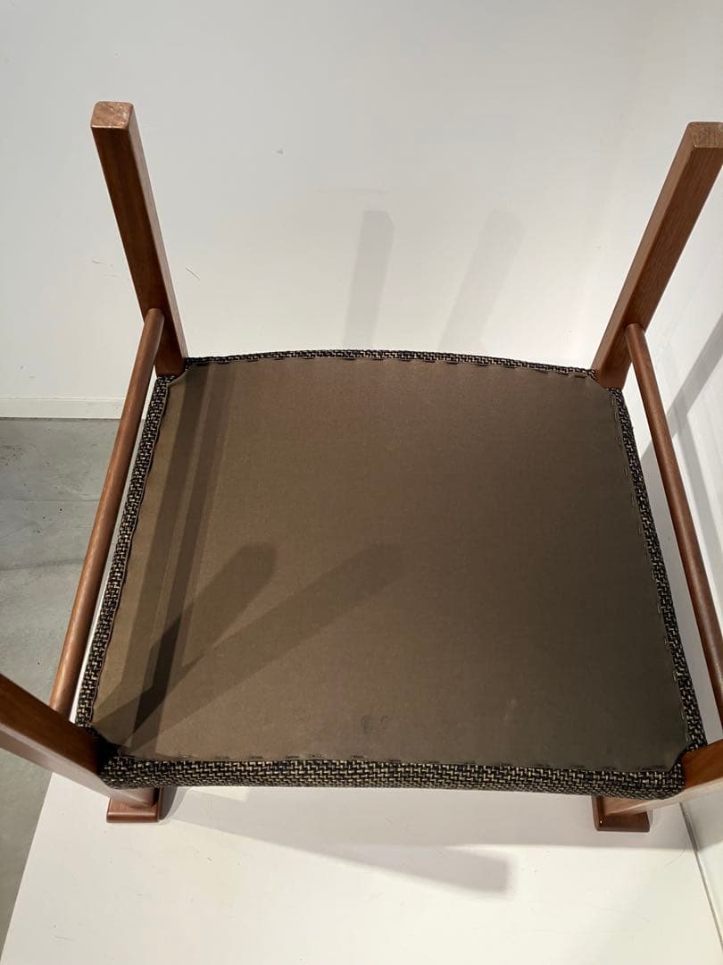 柏木工、ちょっと難ありアームチェア、日進木工、秋田木工、キツツキ、天童木工、北欧