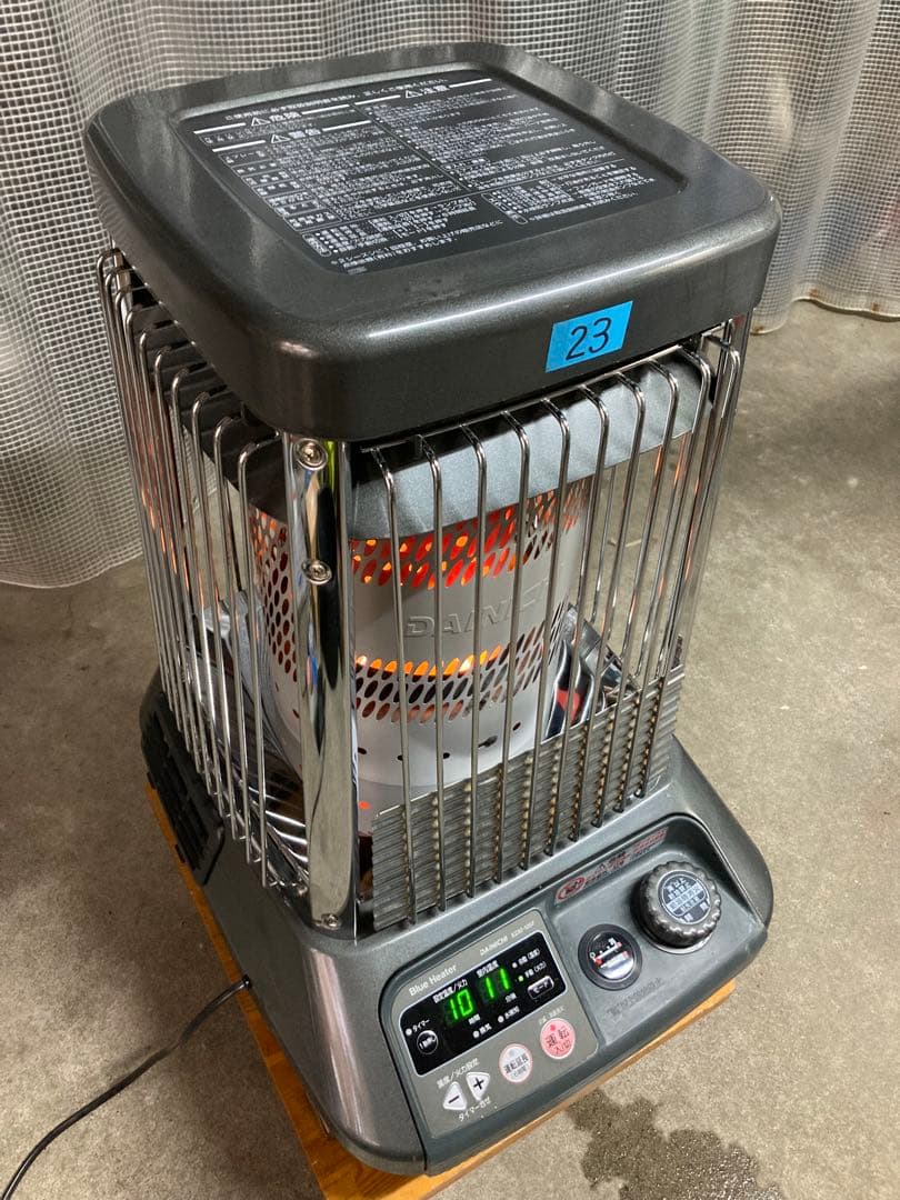 【送料無料❕】業務用ダイニチブルーヒーター( FM-105Ｆ)　㉓