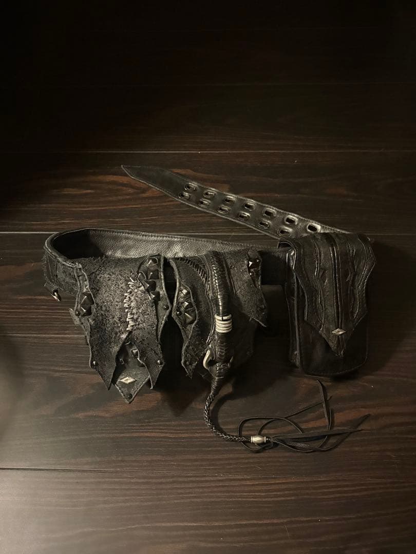 kmrii ボディバッグ ウエストポーチ