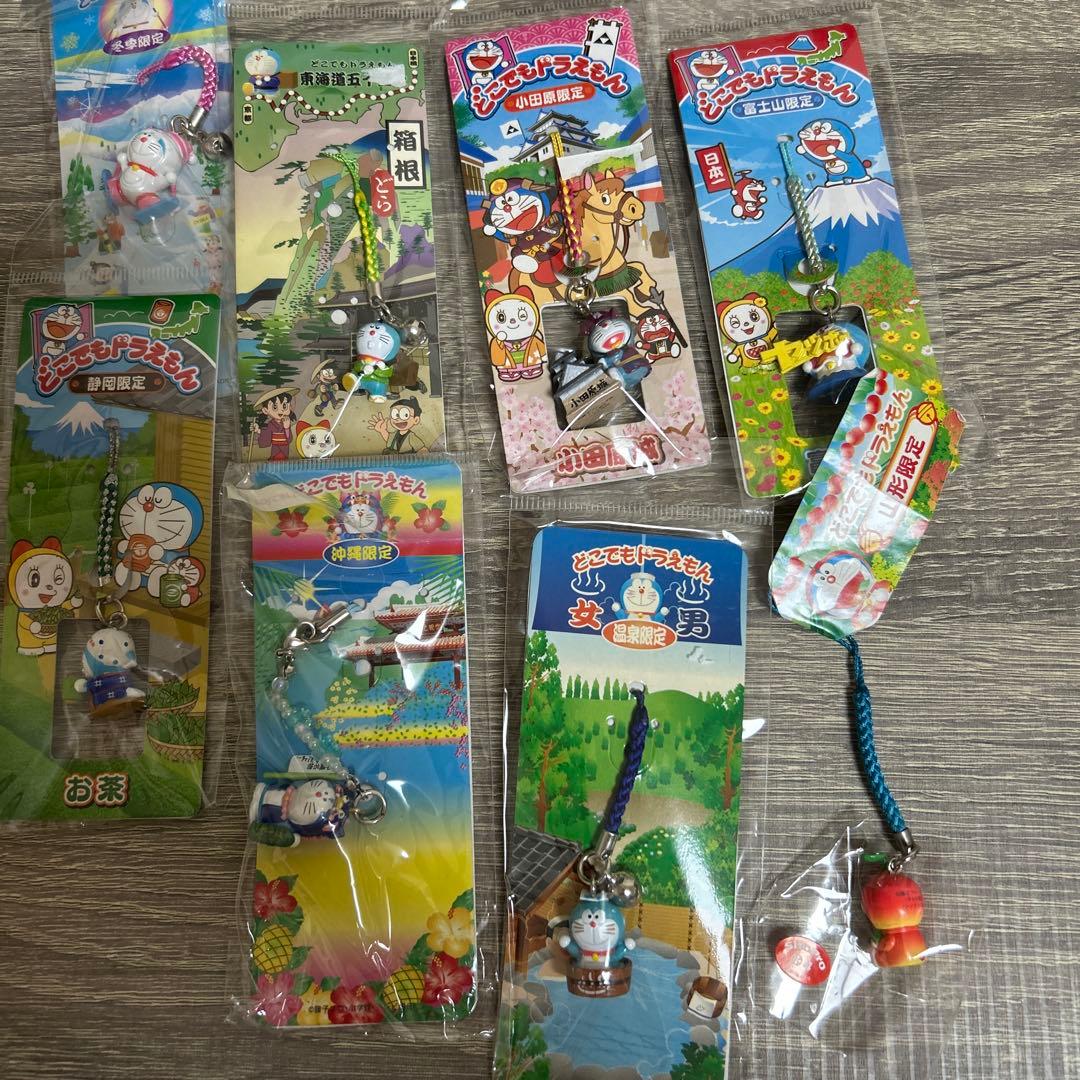 どこでもドラえもん　ご当地限定 ストラップ 24個セット