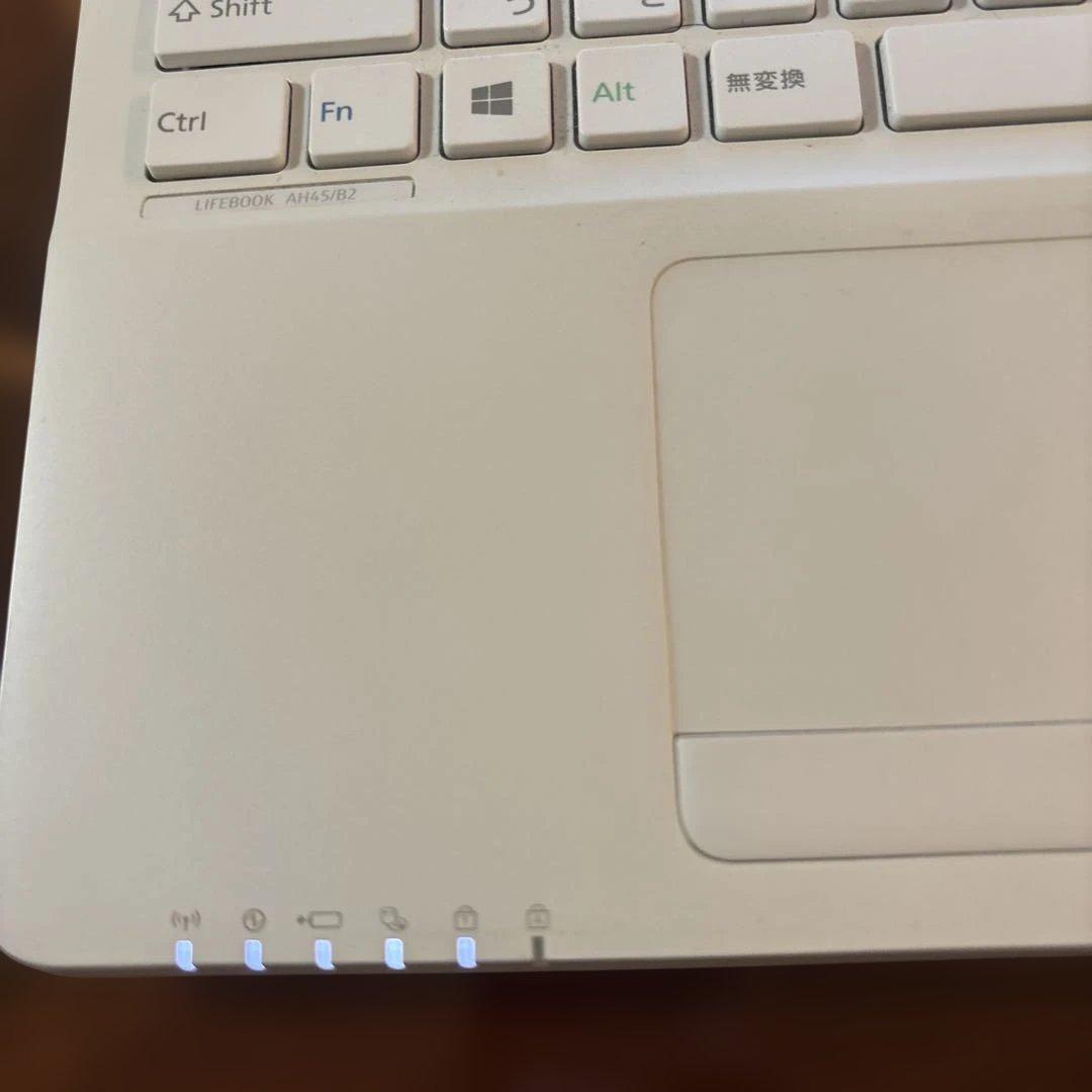 富士通LIFEBOOKAH45/B2メモリ16GB増設Windows10動作良好