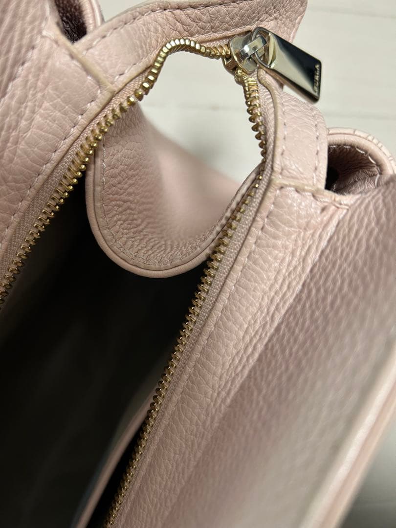 【mahana】FURLA レディース ハンドバッグ