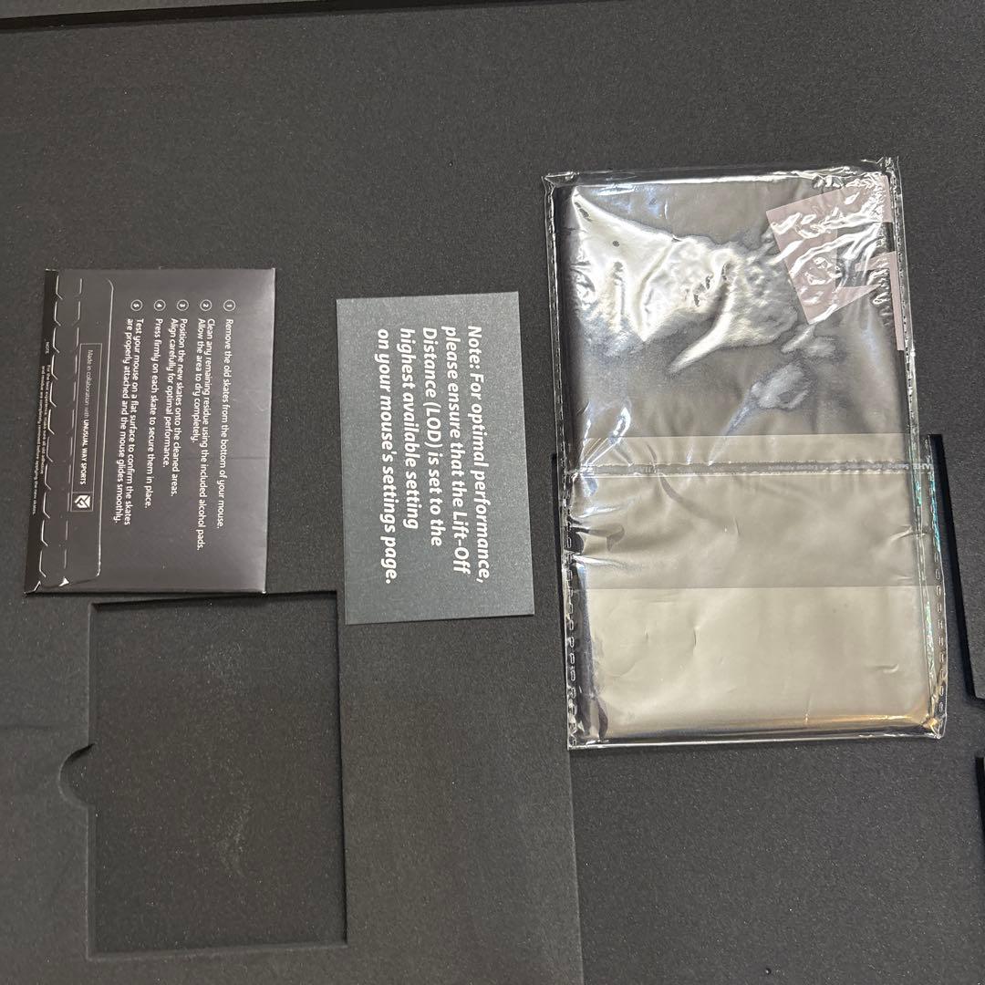 マ*ー様 GLSSWRKS HANA/ハナ