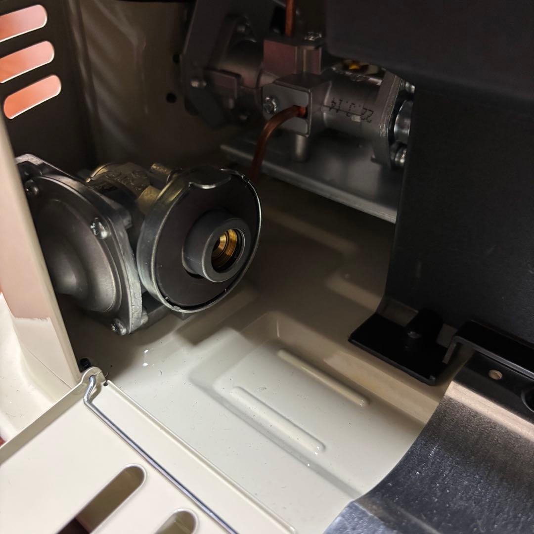 イワタニ　カセットガスストーブ　デカ暖II