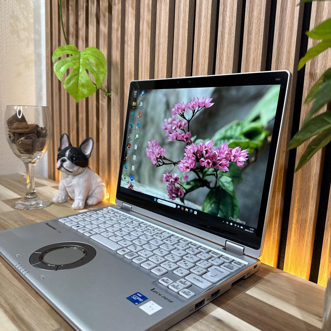 希少タッチパネル式‼️Let's note QV1☘LTE☘2in1ノートパソコン