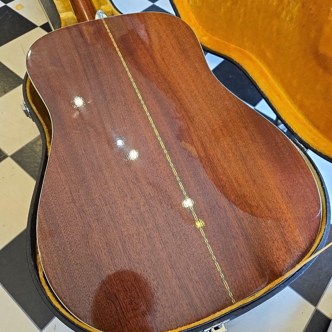 MORRIS MV-701 アコースティックギター ハードケース付き