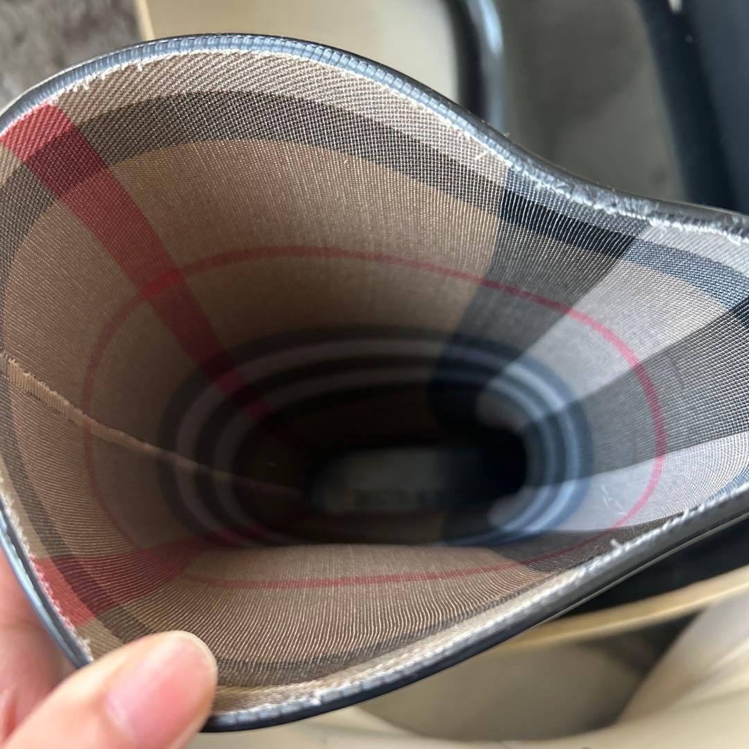 Burberry ブラックレインブーツ　3月末には削除します