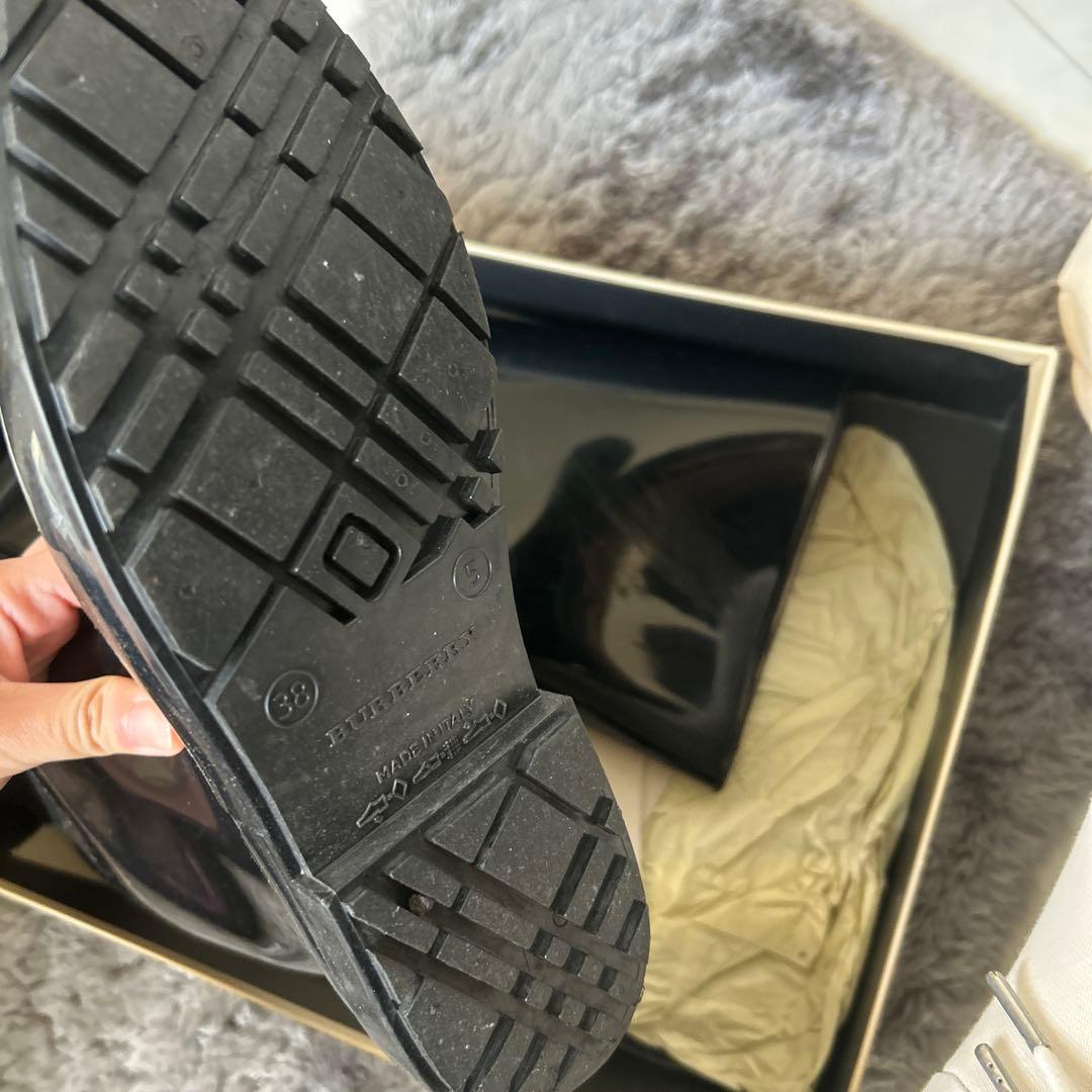 Burberry ブラックレインブーツ　3月末には削除します