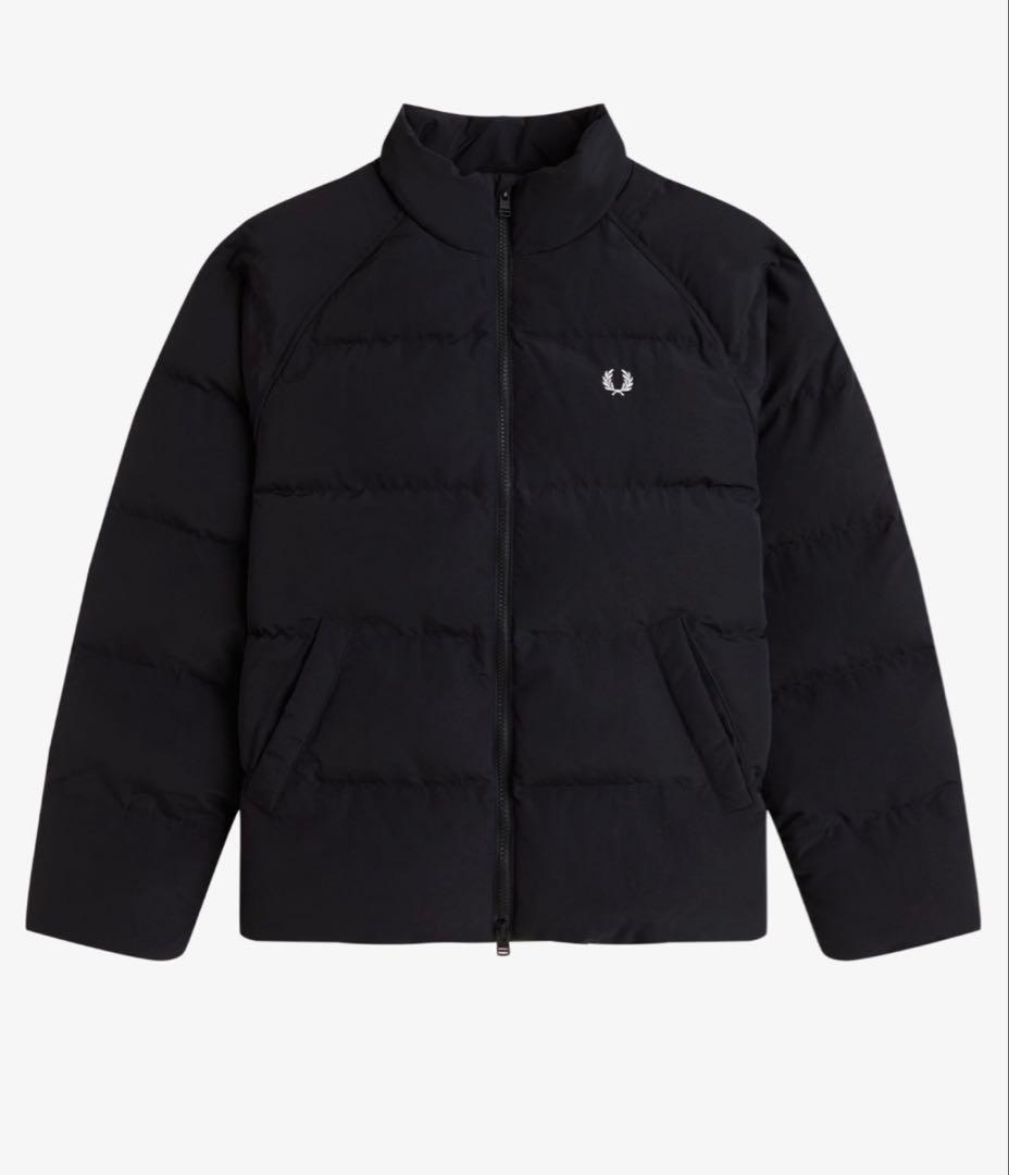 FRED PERRY ラグランスリーブ中綿ジャケット(ブラック