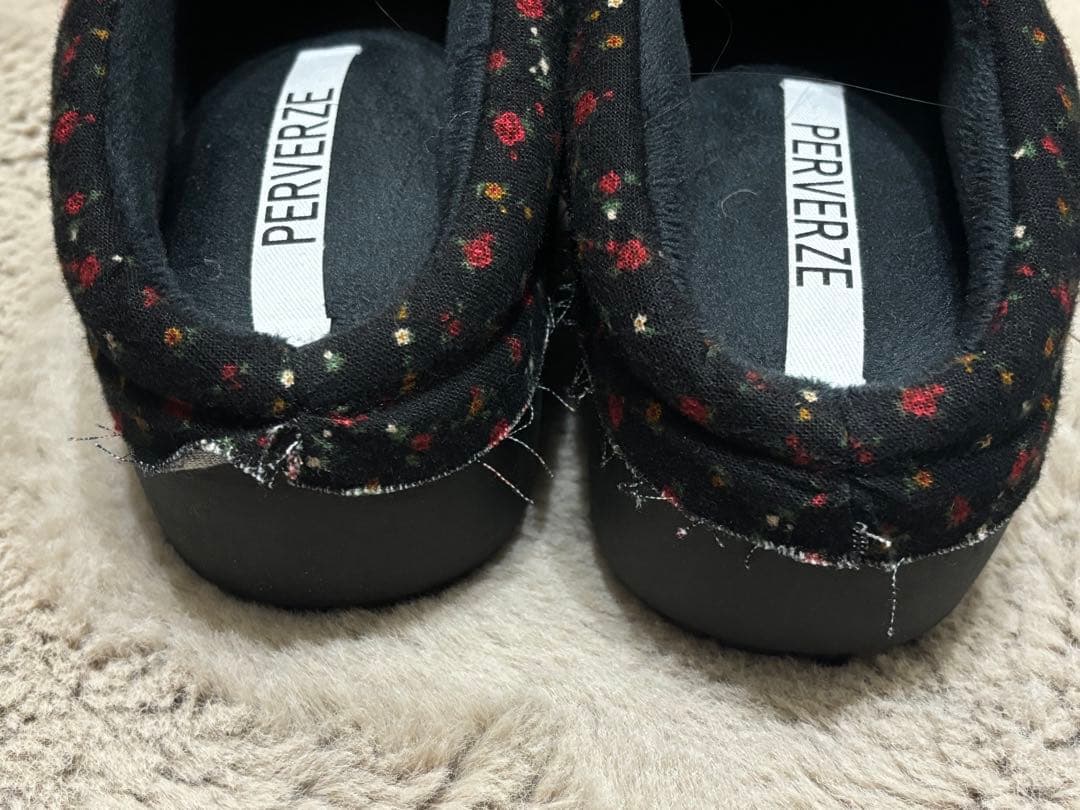 靴 PERVERZE SUBU 1 24-25.5