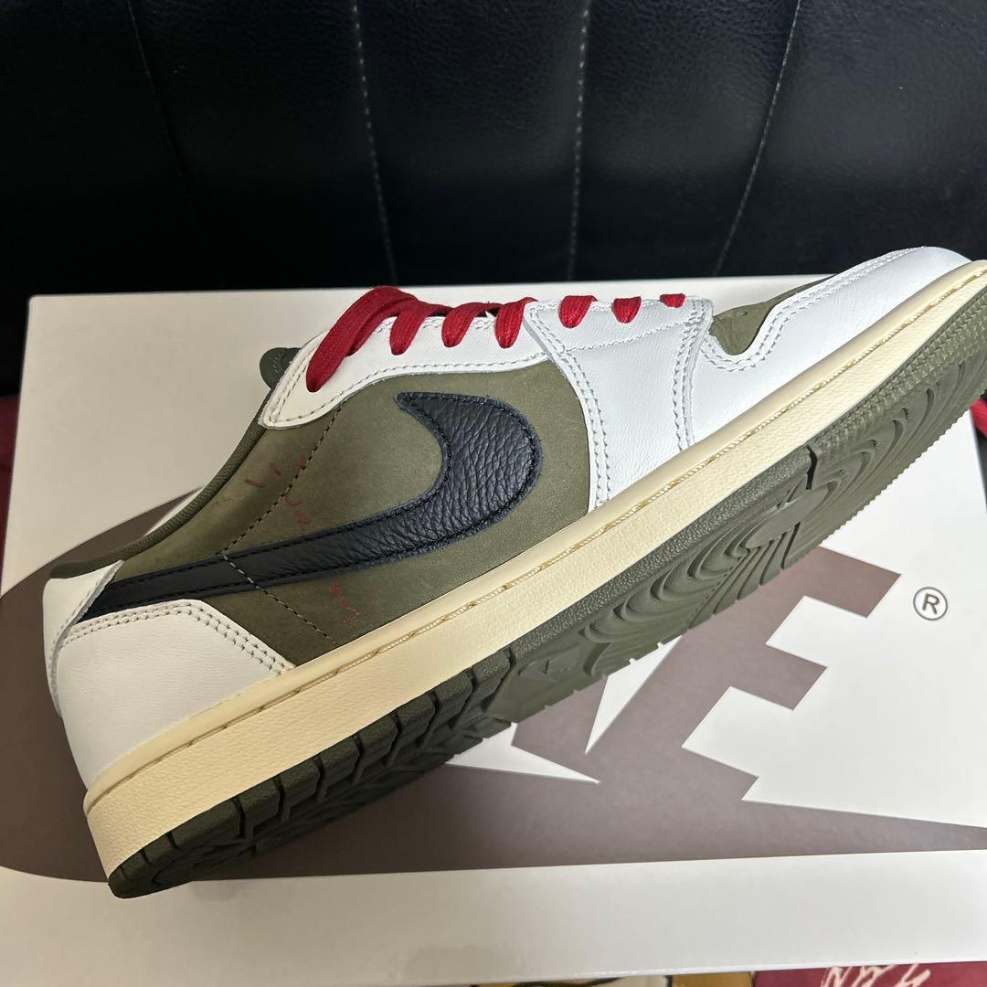 S.TTravis Scott × Jordan 1 Low OG SP