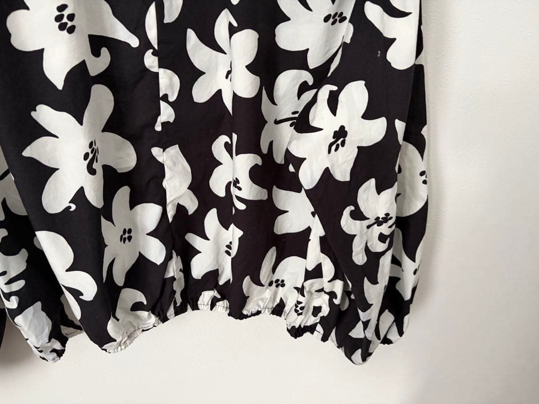 marimekko マリメッコ ブラウス モノトーン フラワープリント