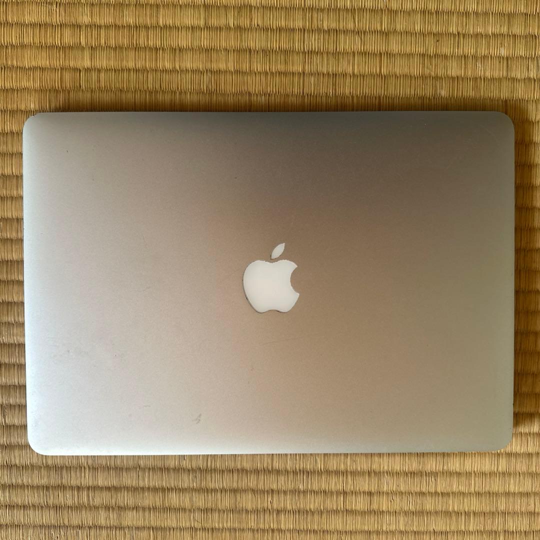 Macbook air early2015 13インチ