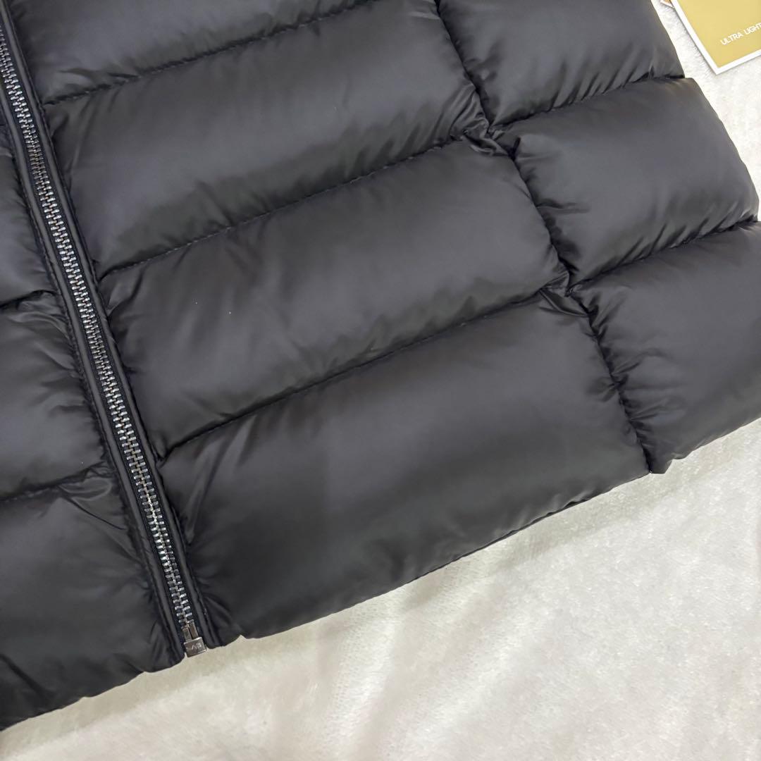 【新品】マイケルマイケルコース　ダウンジャケット　ブラック　フード　ファー