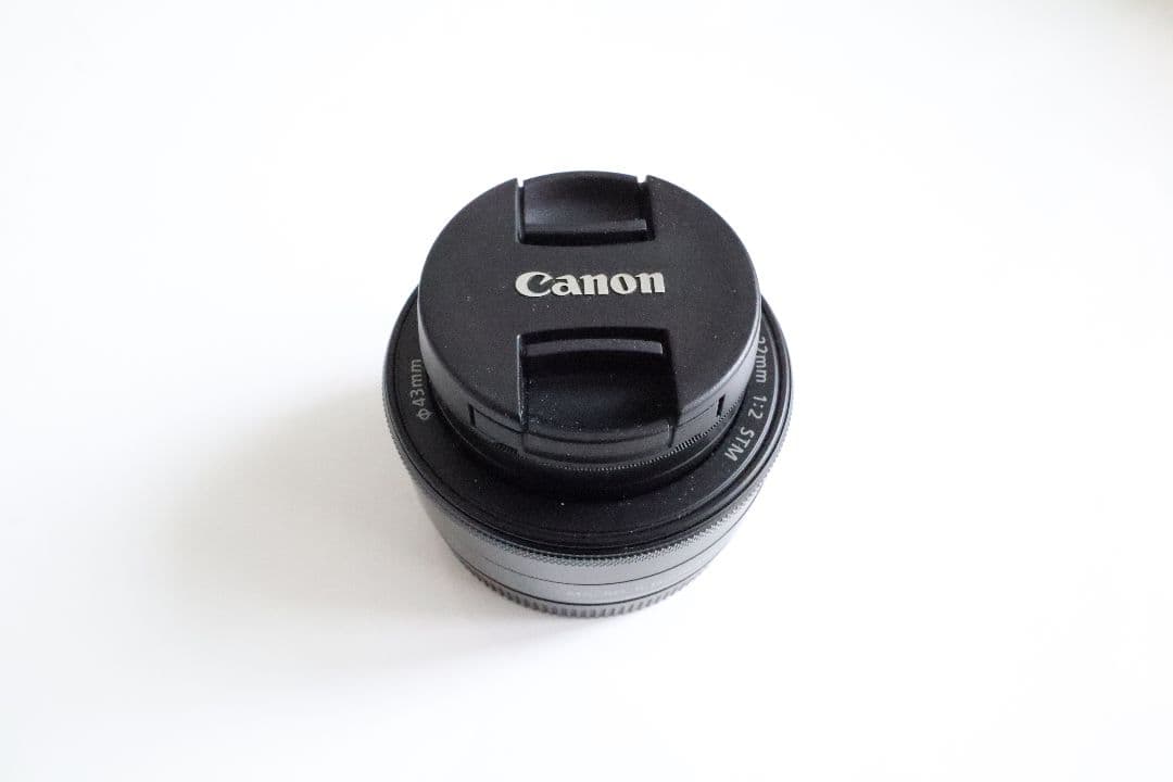キャノン 単焦点レンズ EF-M22mm F2 STM EOS Kiss M2