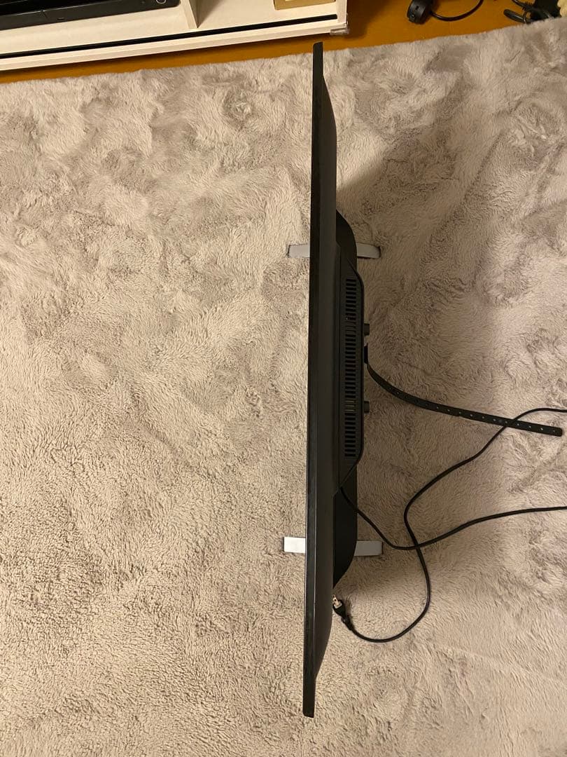 液晶テレビ 32型　TOSHIBA REGZA