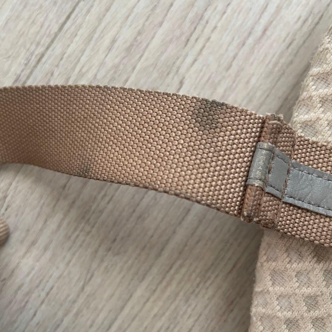 エルゴオムニブリーズ　ergobaby omni breeze 抱っこ紐